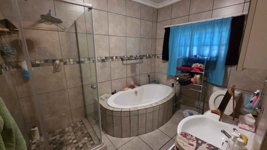 3 Bedroom Property for Sale in Hospitaalpark Free State